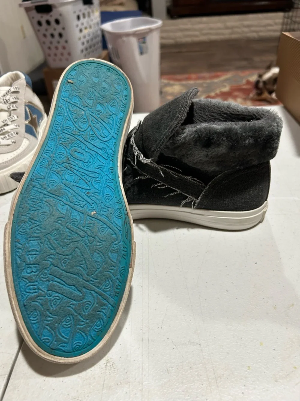Blowfish slip ankle